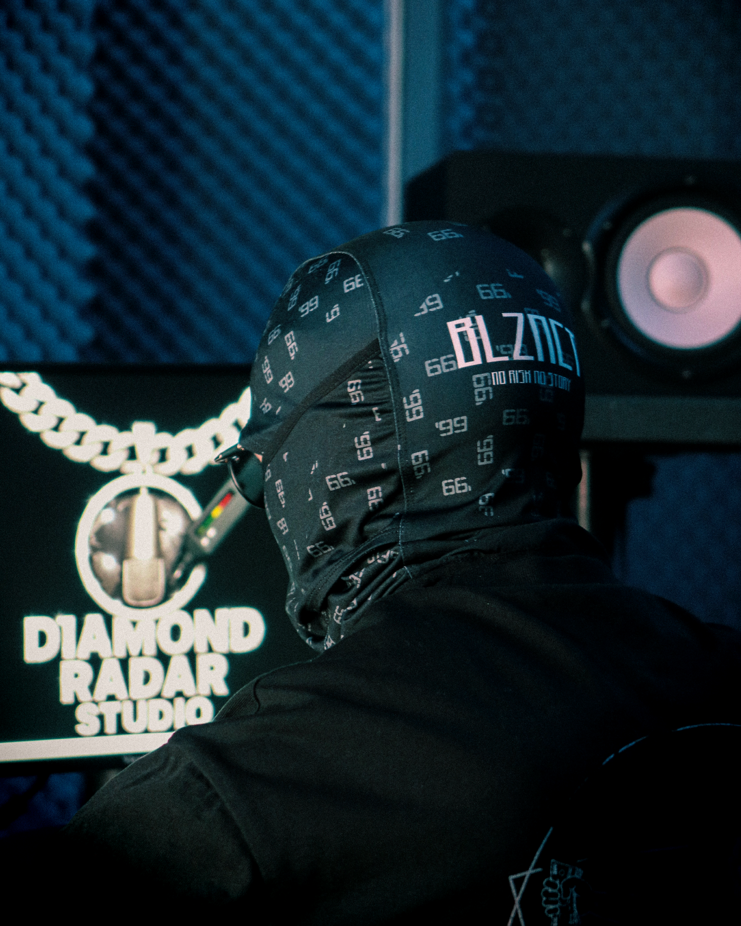 BLZNCT'99 mask "NO RISK NO STORY"