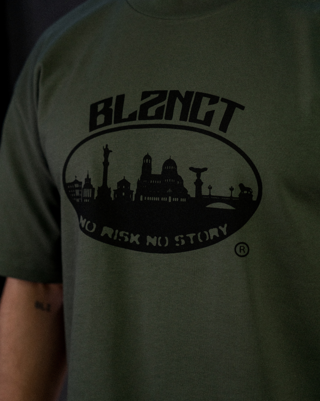 BLZNCT "NO RISK NO STORY" TEE GREEN/BLACK